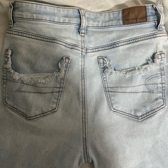 American Eagle stretch mom jeans - Picture 2 of 4